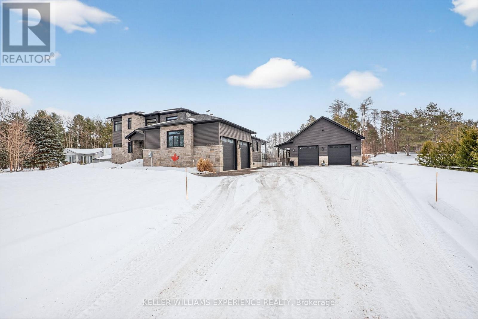 7801 5th Line, Essa, Ontario  L3W 0S7 - Photo 3 - N12848838