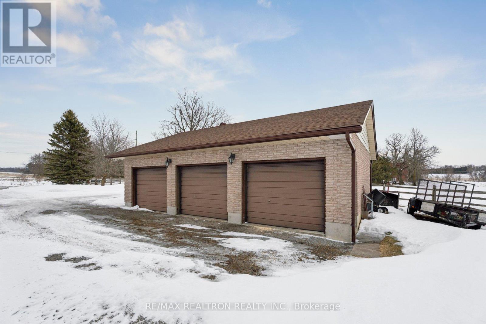 21084 Woodbine Avenue, East Gwillimbury, Ontario  L0G 1R0 - Photo 30 - N12848922