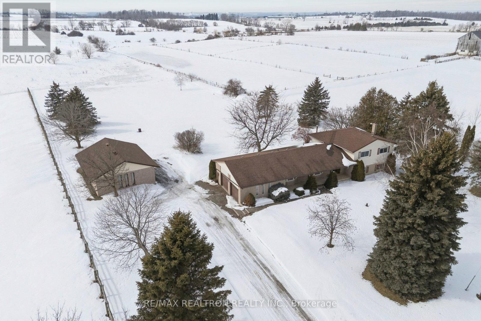 21084 Woodbine Avenue, East Gwillimbury, Ontario  L0G 1R0 - Photo 37 - N12848922