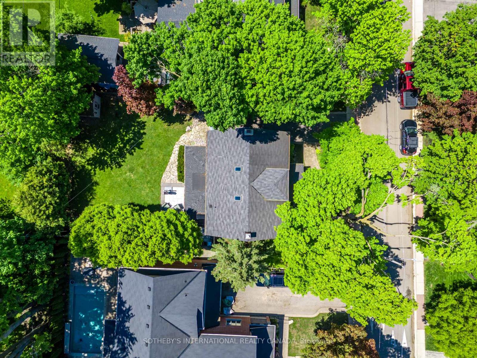 77 Catherine Avenue, Aurora, Ontario  L4G 1K6 - Photo 27 - N12848930