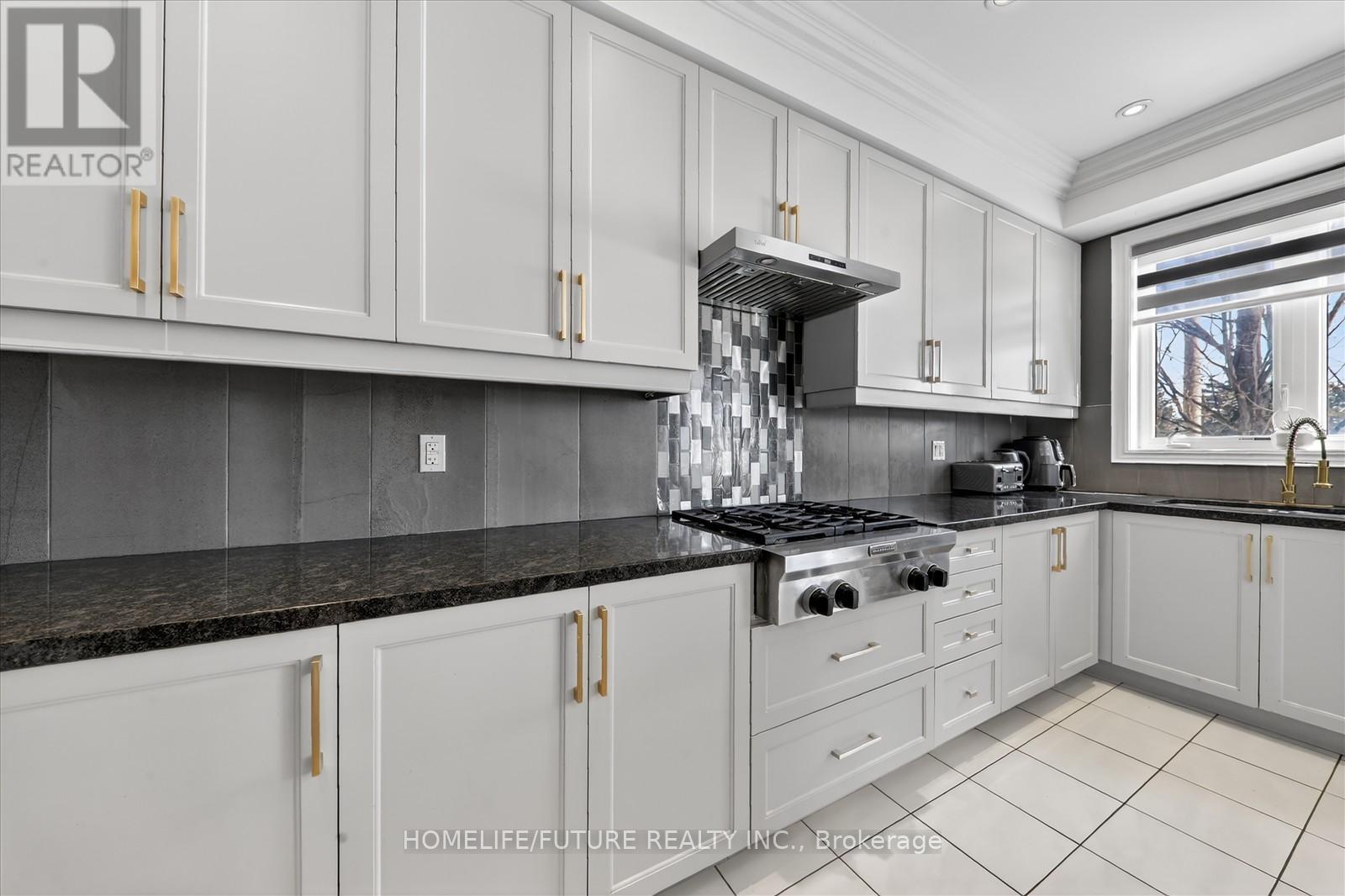 35 Mohandas Drive, Markham (Cedarwood), Ontario  L3S 0E5 - Photo 16 - N12848948