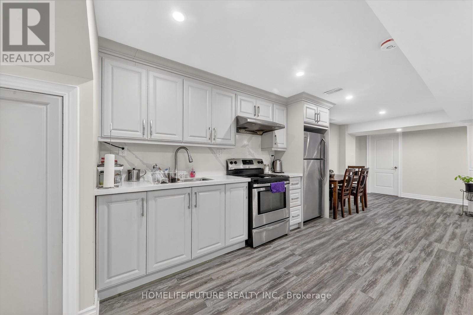 35 Mohandas Drive, Markham (Cedarwood), Ontario  L3S 0E5 - Photo 33 - N12848948