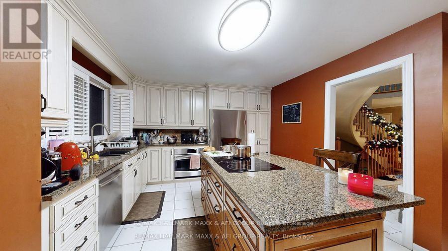 719 Shanahan Boulevard, Newmarket, Ontario  L3X 1P8 - Photo 14 - N12848950