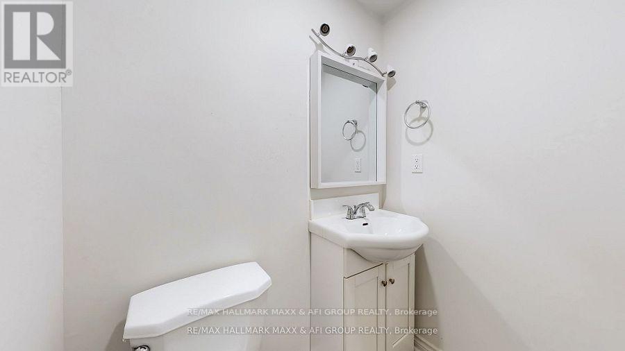 719 Shanahan Boulevard, Newmarket, Ontario  L3X 1P8 - Photo 35 - N12848950