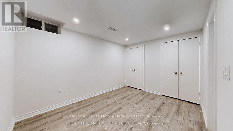 719 Shanahan Boulevard, Newmarket, Ontario  L3X 1P8 - Photo 40 - N12848950