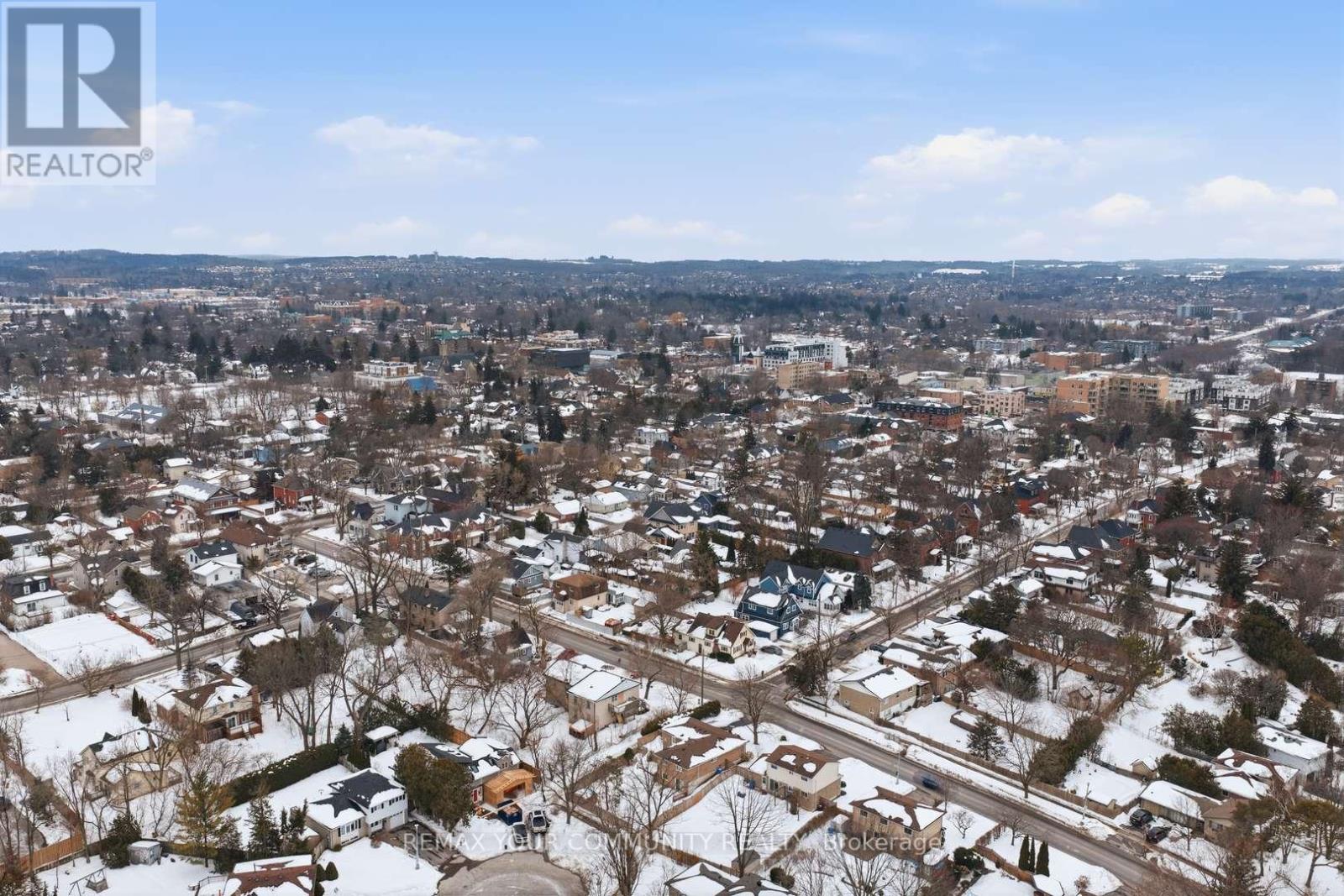 33 Walton Drive, Aurora, Ontario  L4G 1W8 - Photo 9 - N12849008