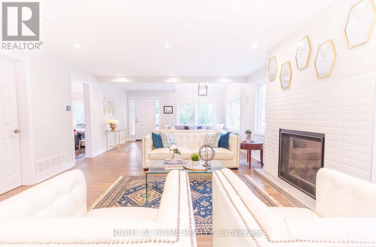 815 Rockaway Road, Georgina, Ontario  L0E 1S0 - Photo 2 - N12849014