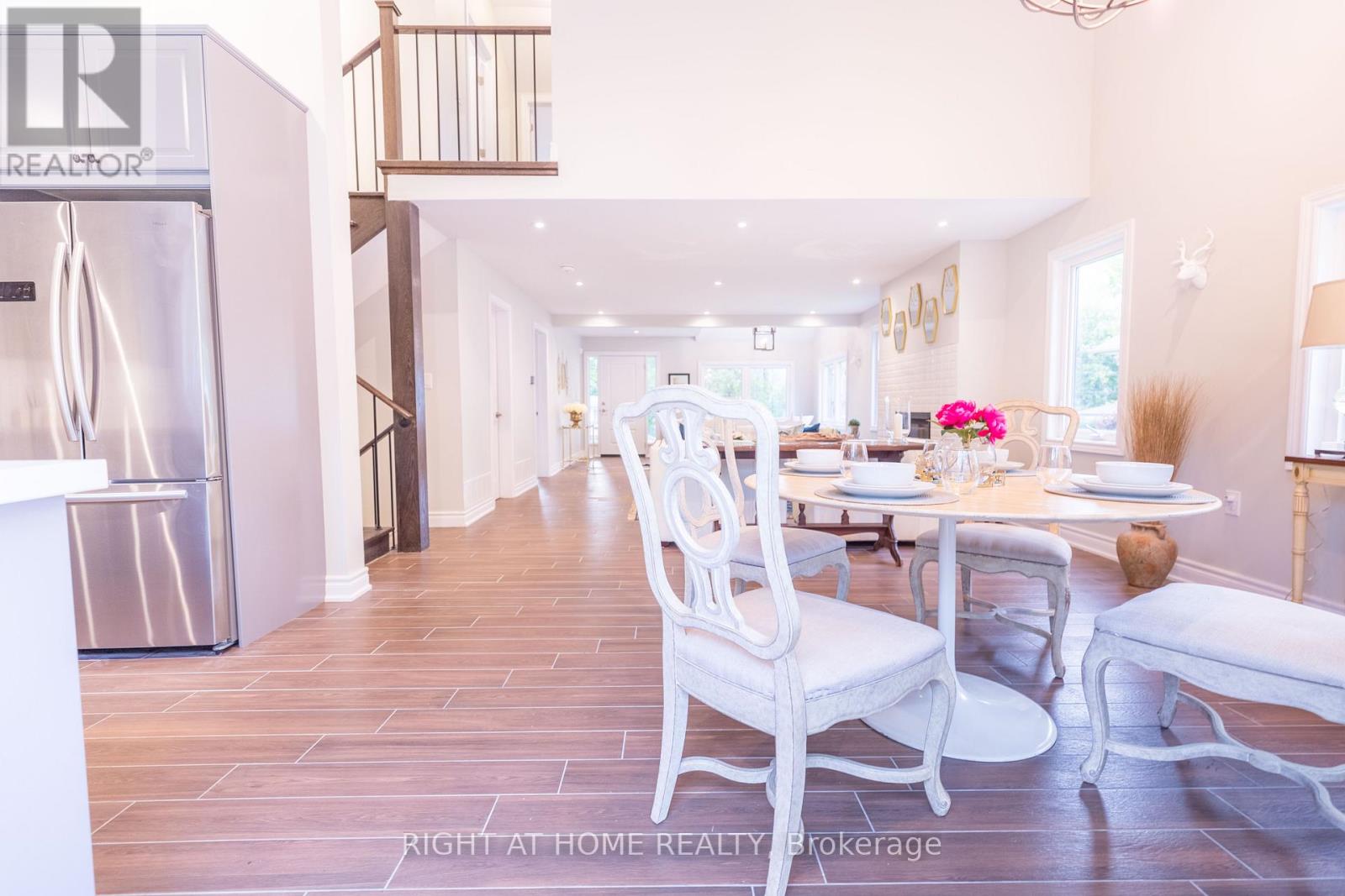 815 Rockaway Road, Georgina, Ontario  L0E 1S0 - Photo 6 - N12849014