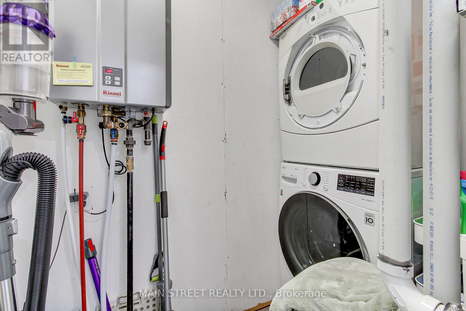 1039 Ewart Street, Innisfil, Ontario  L0L 1W0 - Photo 19 - N12849016