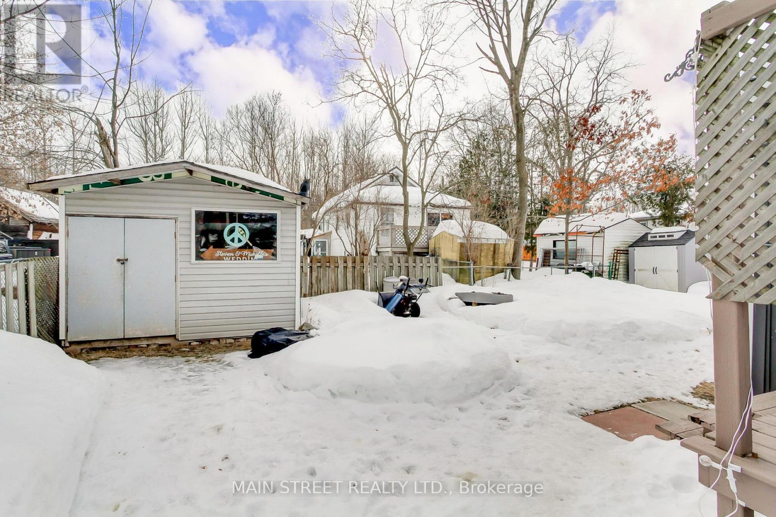1039 Ewart Street, Innisfil, Ontario  L0L 1W0 - Photo 20 - N12849016