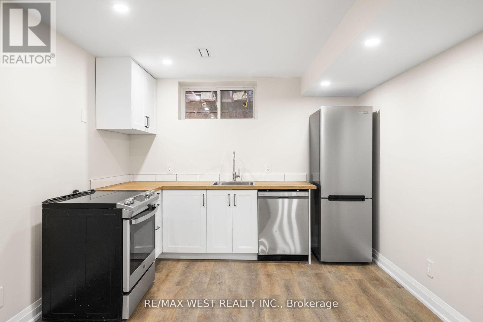 36 Wilson Court, Barrie (Allandale Heights), Ontario  L4N 5K8 - Photo 28 - S12848968