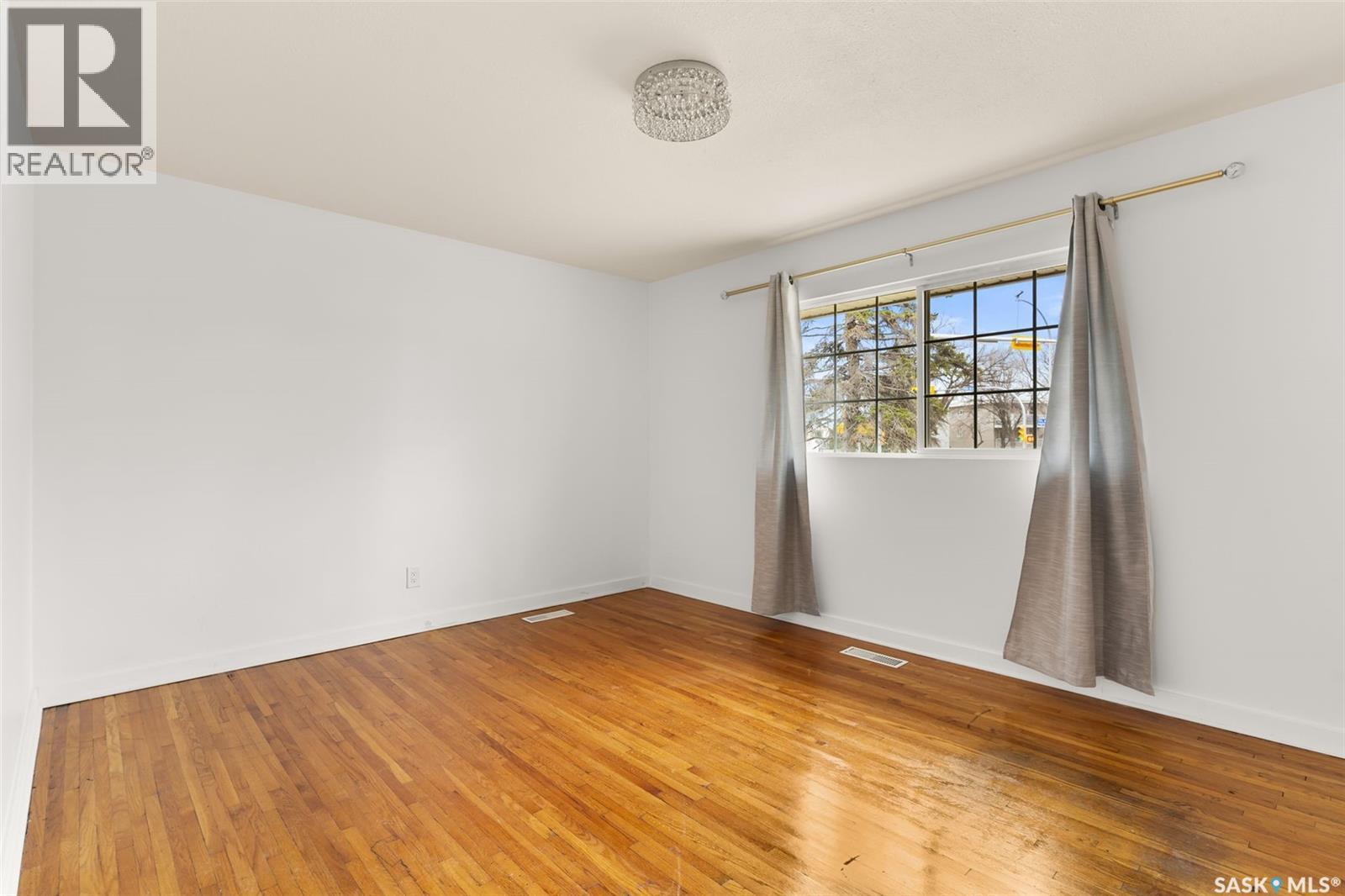 3742 Argyle Road, Regina, Saskatchewan  S4S 2C2 - Photo 14 - SK029771