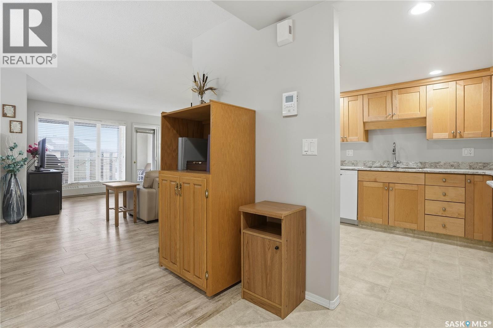 453 3631 Albert Street, Regina, Saskatchewan  S4S 3P4 - Photo 3 - SK029599