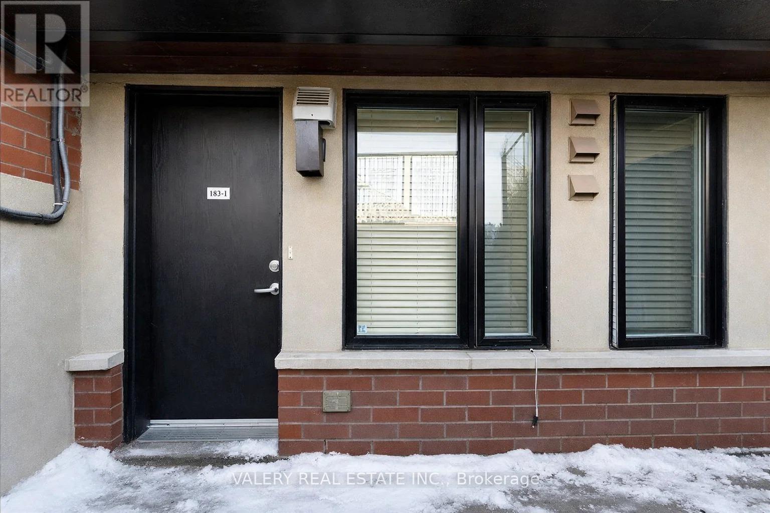 1 - 183 William Duncan Road S, Toronto, Ontario  M3K 0B7 - Photo 3 - W12848656