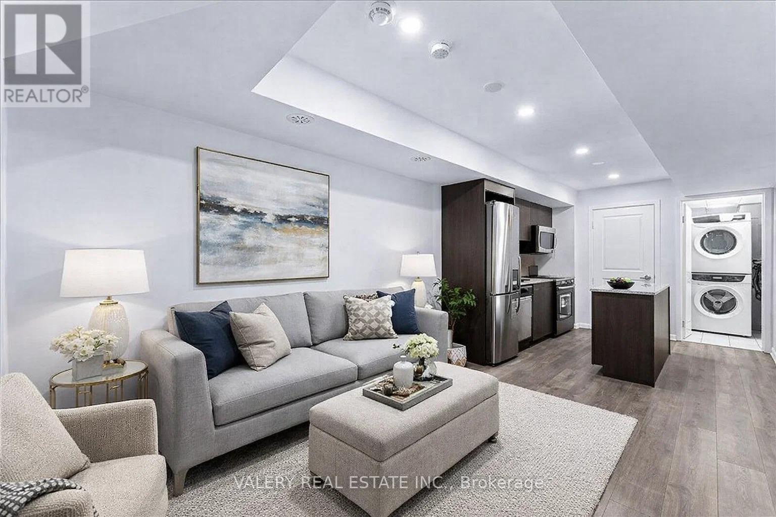 1 - 183 William Duncan Road S, Toronto, Ontario  M3K 0B7 - Photo 5 - W12848656