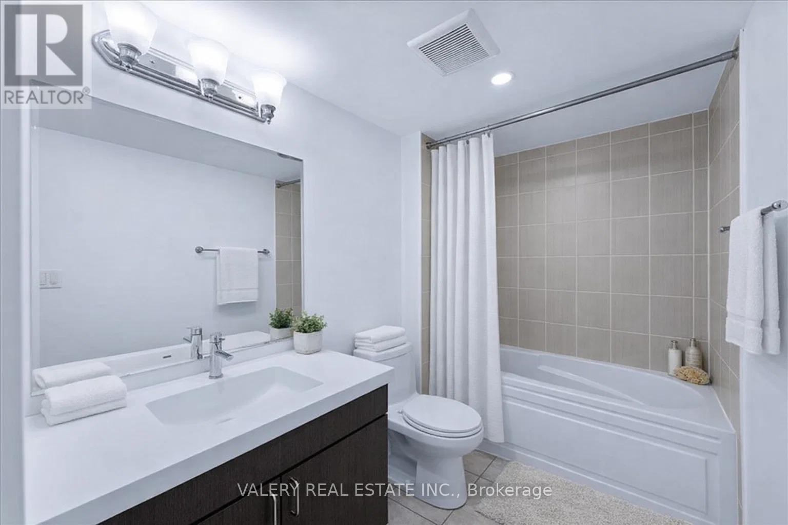 1 - 183 William Duncan Road S, Toronto, Ontario  M3K 0B7 - Photo 9 - W12848656