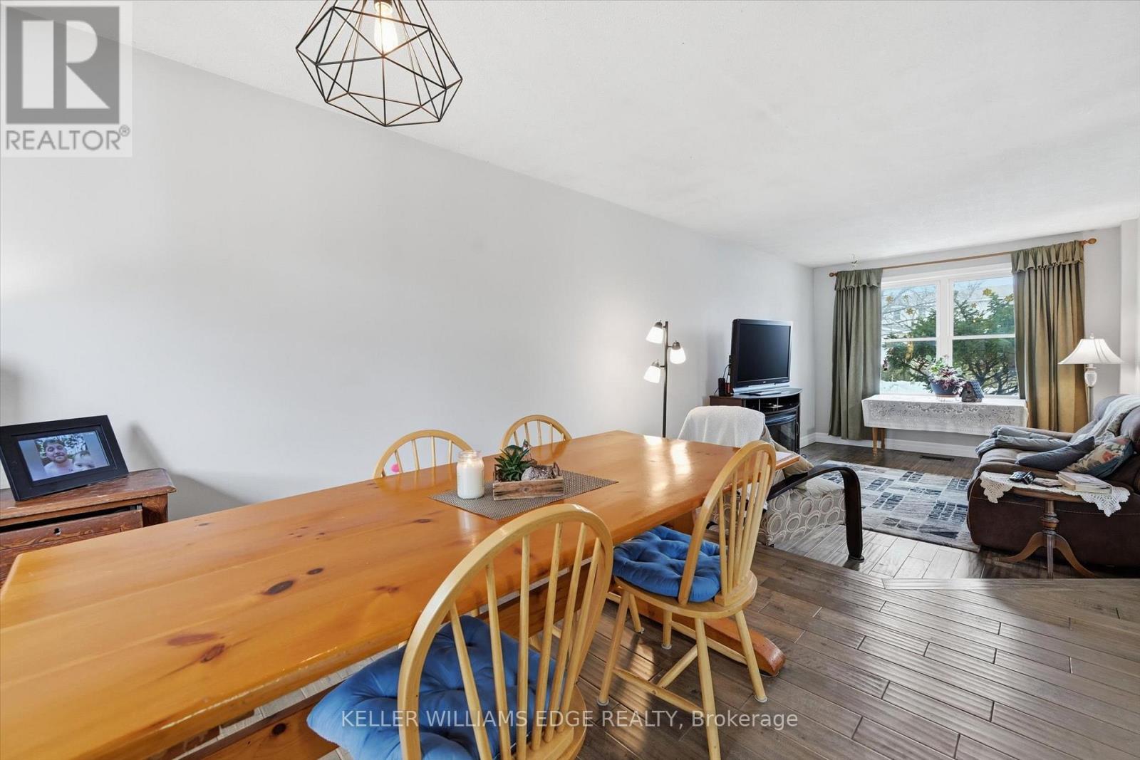 2478 Malcolm Crescent, Burlington (Brant Hills), Ontario  L7P 4A4 - Photo 12 - W12848658