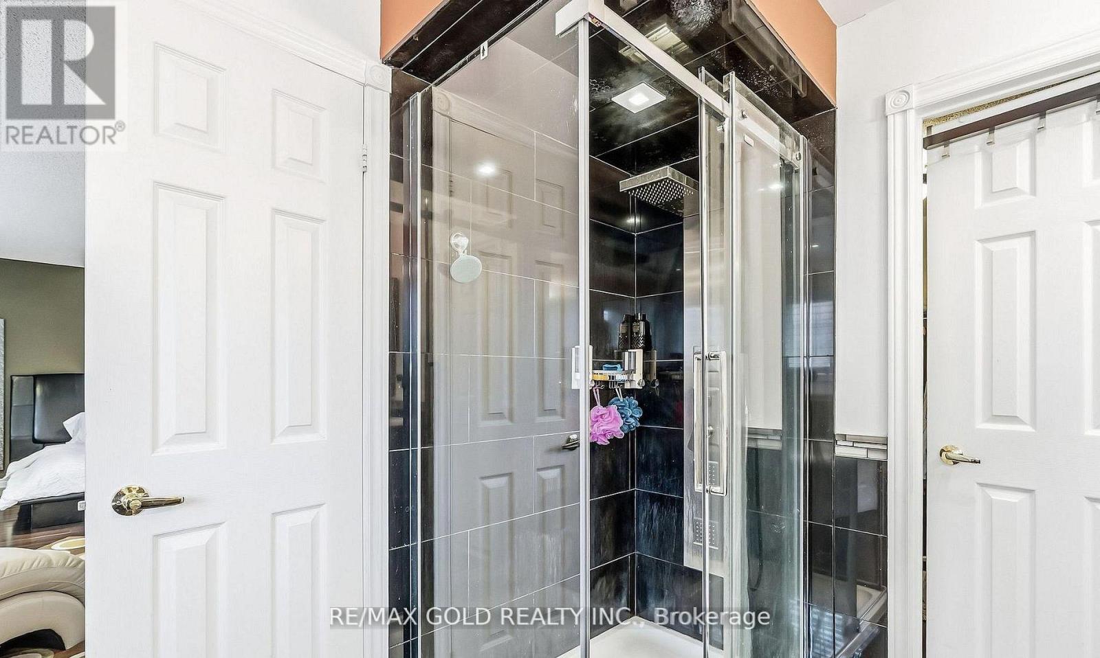 343 Bristol Road E, Mississauga, Ontario  L4Z 3V6 - Photo 22 - W12848682