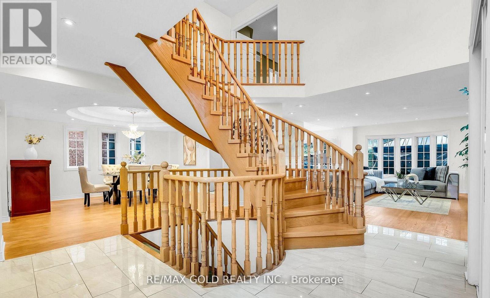 343 Bristol Road E, Mississauga, Ontario  L4Z 3V6 - Photo 6 - W12848682