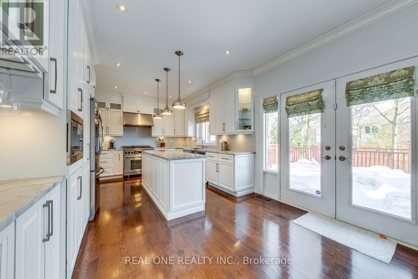 2211 North Ridge Trail, Oakville, Ontario  L6H 6W2 - Photo 20 - W12848694