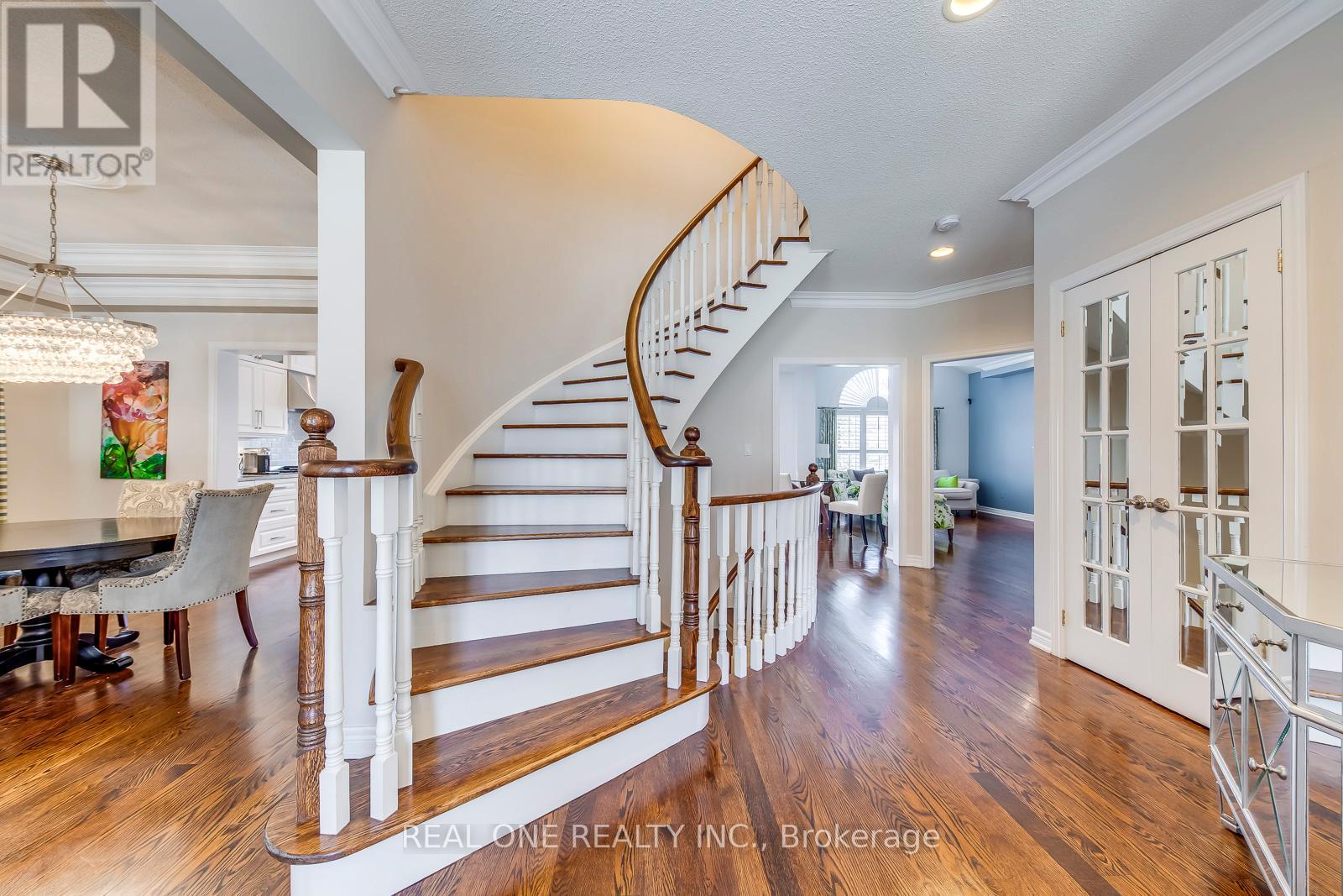 2211 North Ridge Trail, Oakville, Ontario  L6H 6W2 - Photo 24 - W12848694