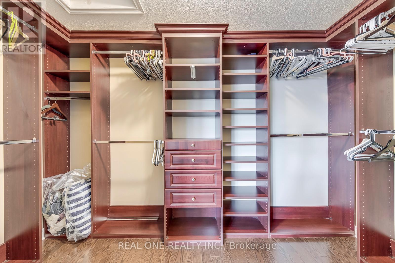 2211 North Ridge Trail, Oakville, Ontario  L6H 6W2 - Photo 28 - W12848694