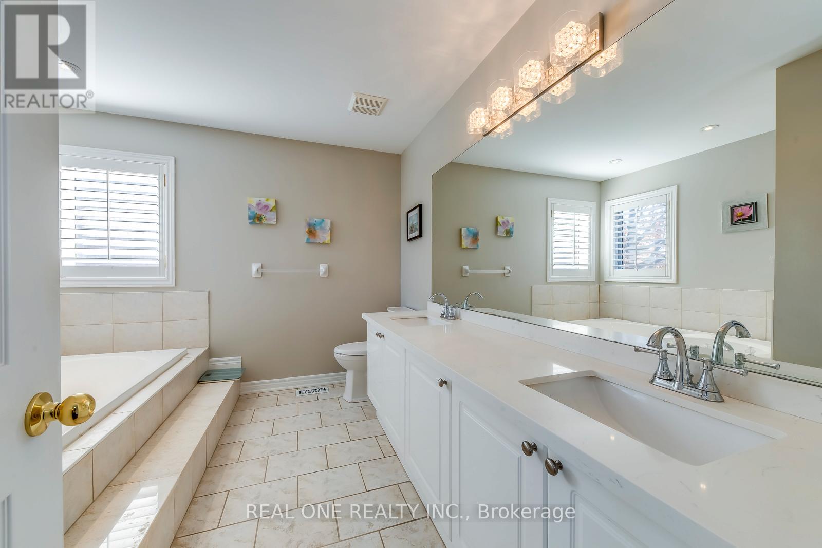 2211 North Ridge Trail, Oakville, Ontario  L6H 6W2 - Photo 29 - W12848694