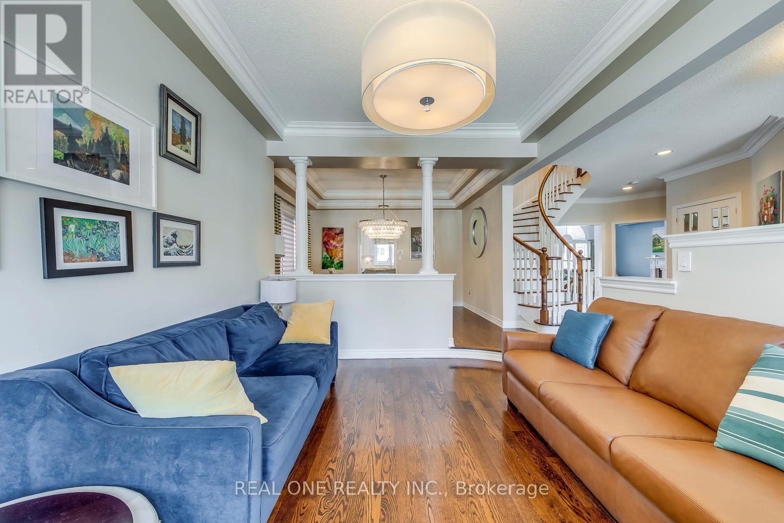 2211 North Ridge Trail, Oakville, Ontario  L6H 6W2 - Photo 6 - W12848694