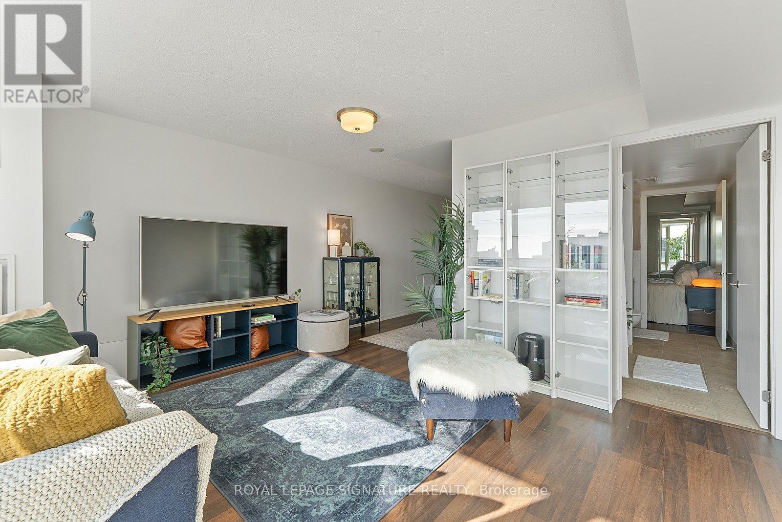 1013 - 38 Joe Shuster Way, Toronto, Ontario  M6K 0A5 - Photo 13 - W12848732