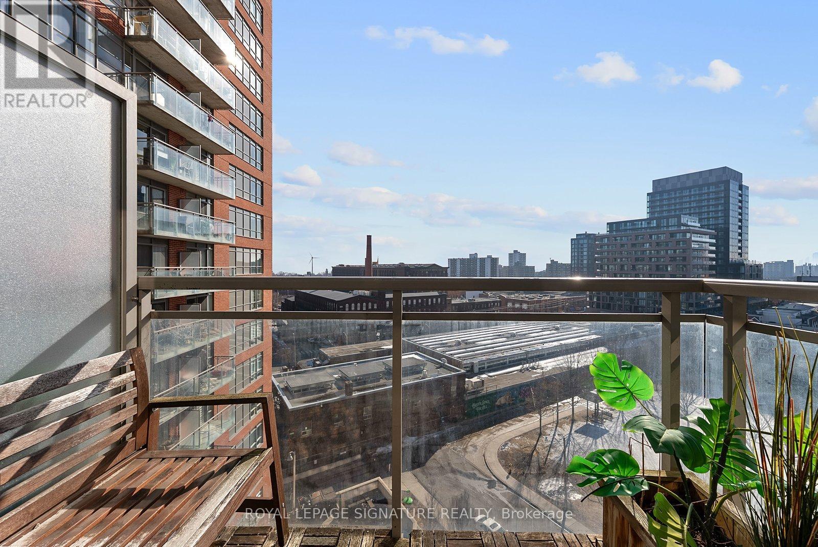 1013 - 38 Joe Shuster Way, Toronto, Ontario  M6K 0A5 - Photo 21 - W12848732