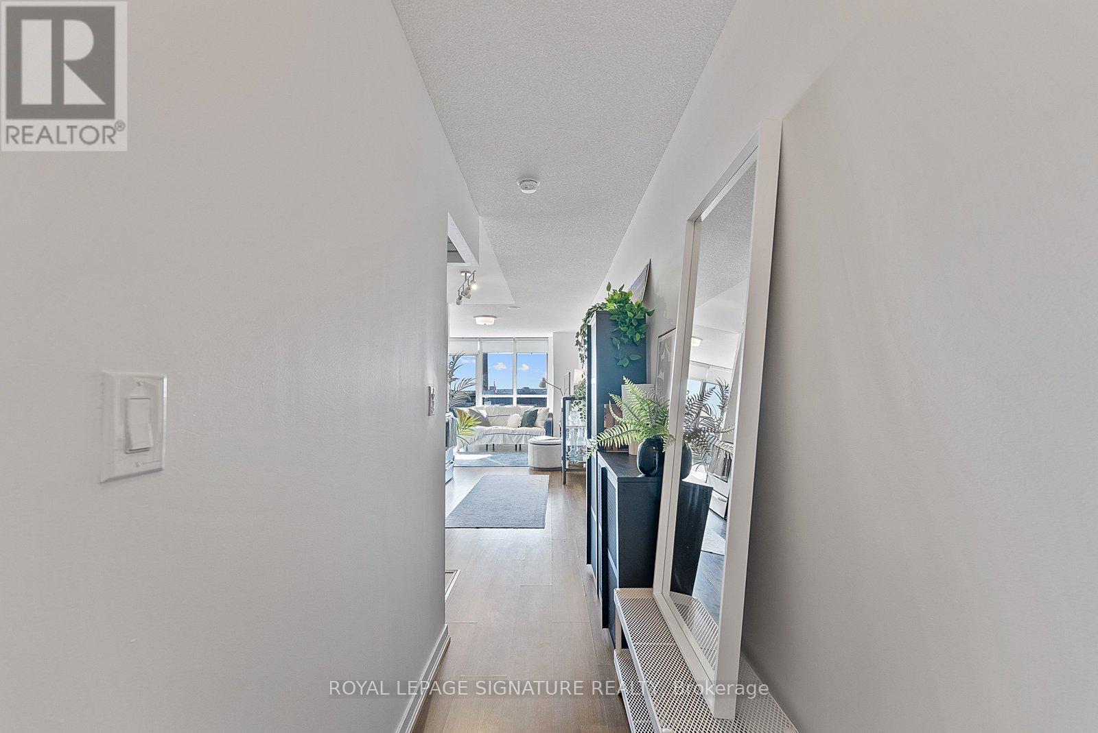 1013 - 38 Joe Shuster Way, Toronto, Ontario  M6K 0A5 - Photo 3 - W12848732