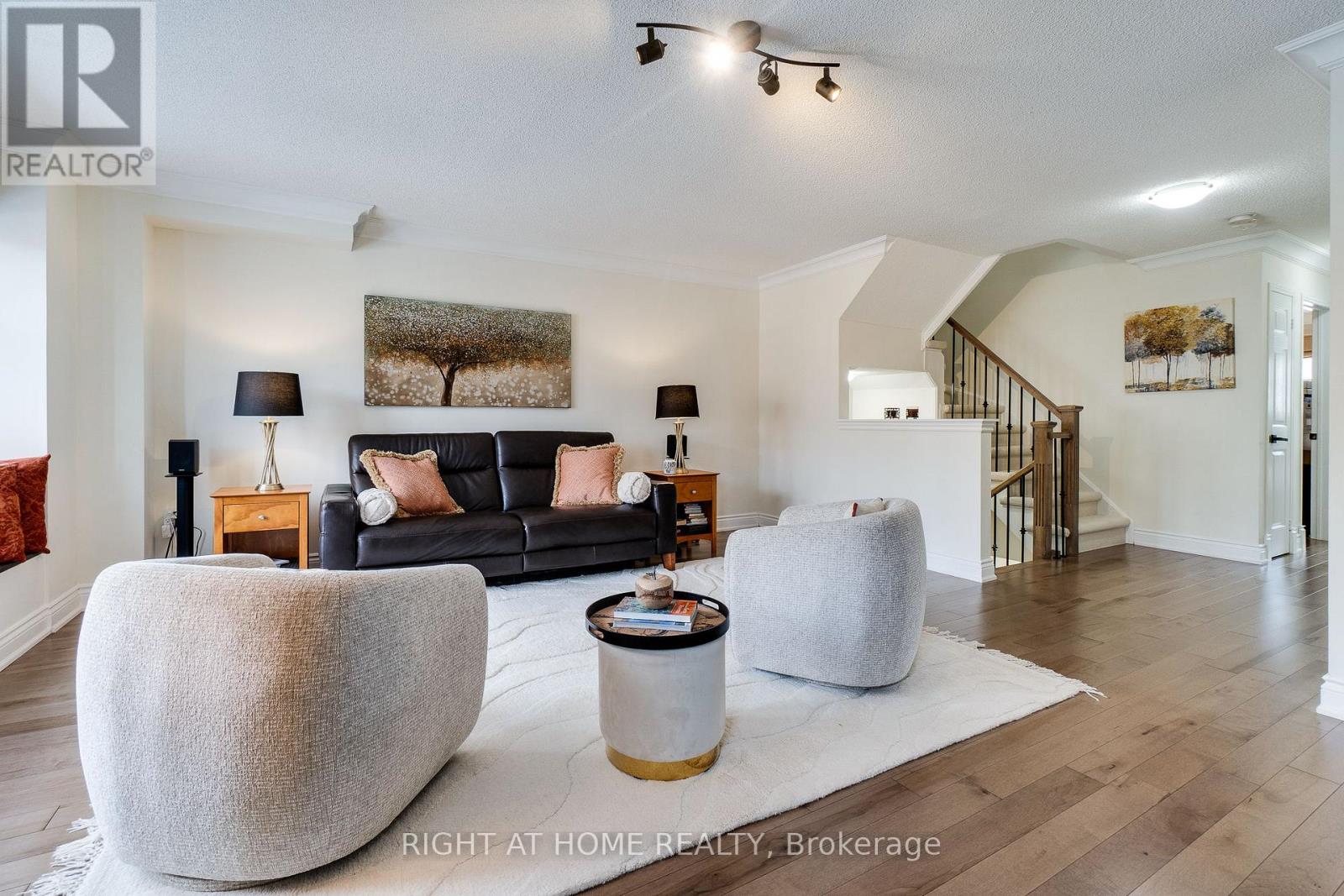 144 Gatwick Drive, Oakville, Ontario  L6H 6N3 - Photo 29 - W12848736