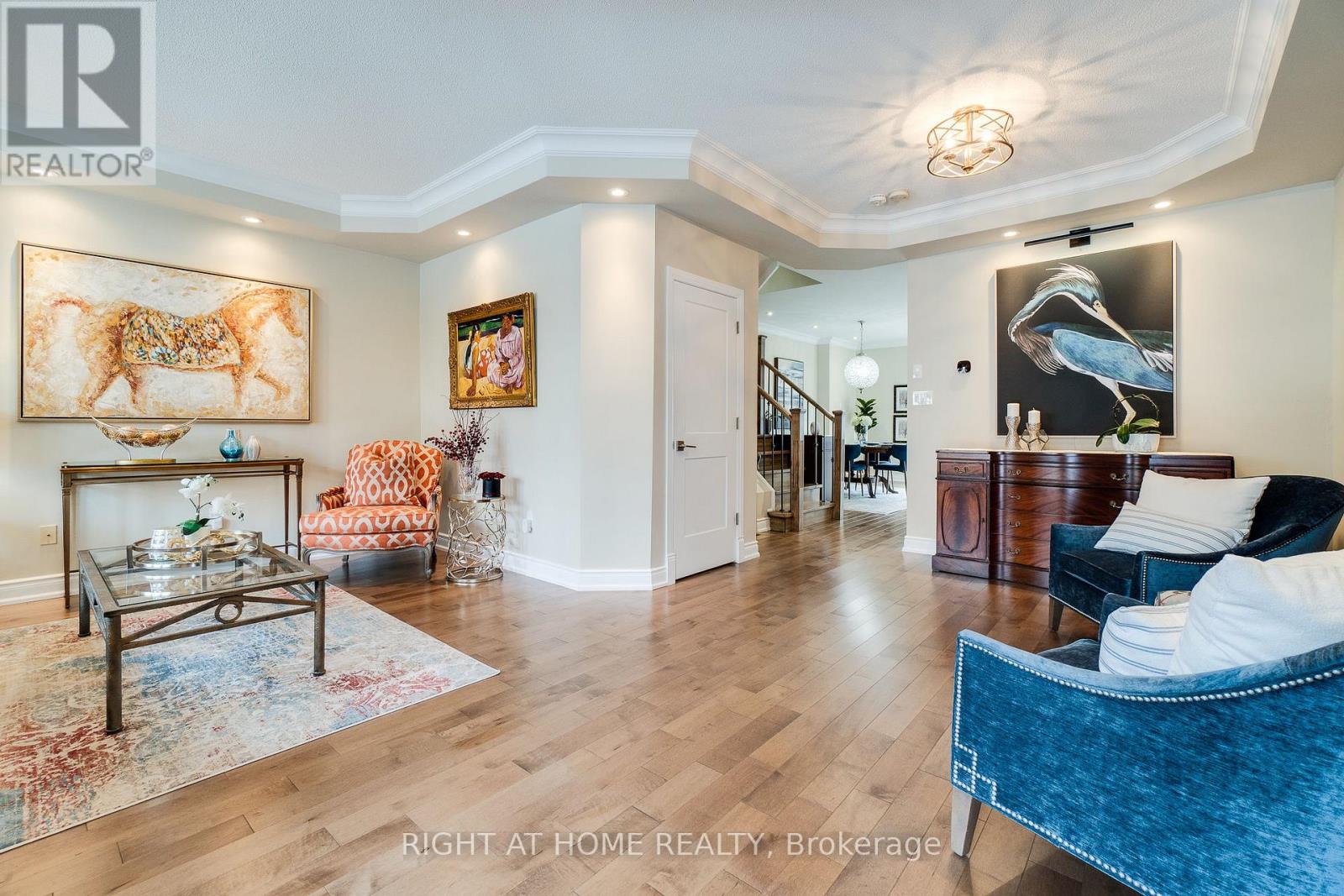 144 Gatwick Drive, Oakville, Ontario  L6H 6N3 - Photo 7 - W12848736