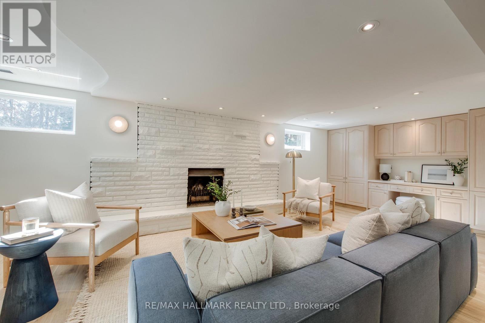 67 Saybrook Avenue, Toronto (Stonegate-Queensway), Ontario  M8Z 2V6 - Photo 26 - W12848814