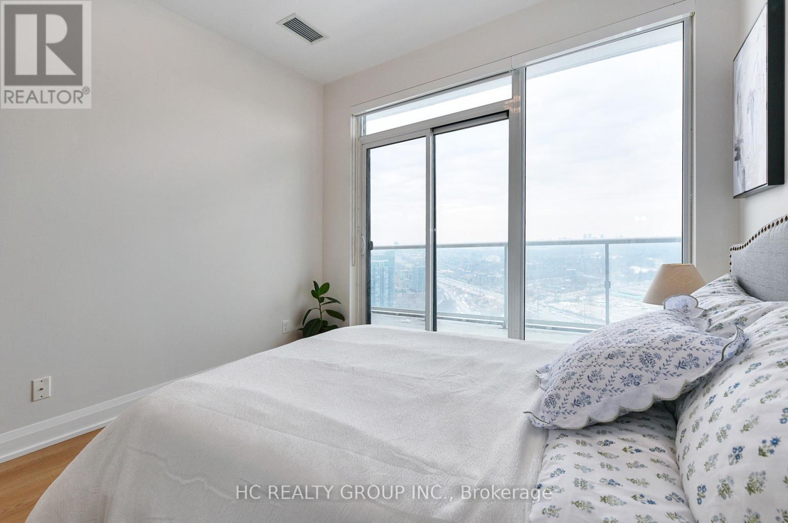 4007 - 56 Annie Craig Drive, Toronto, Ontario  M8V 0C5 - Photo 11 - W12848854