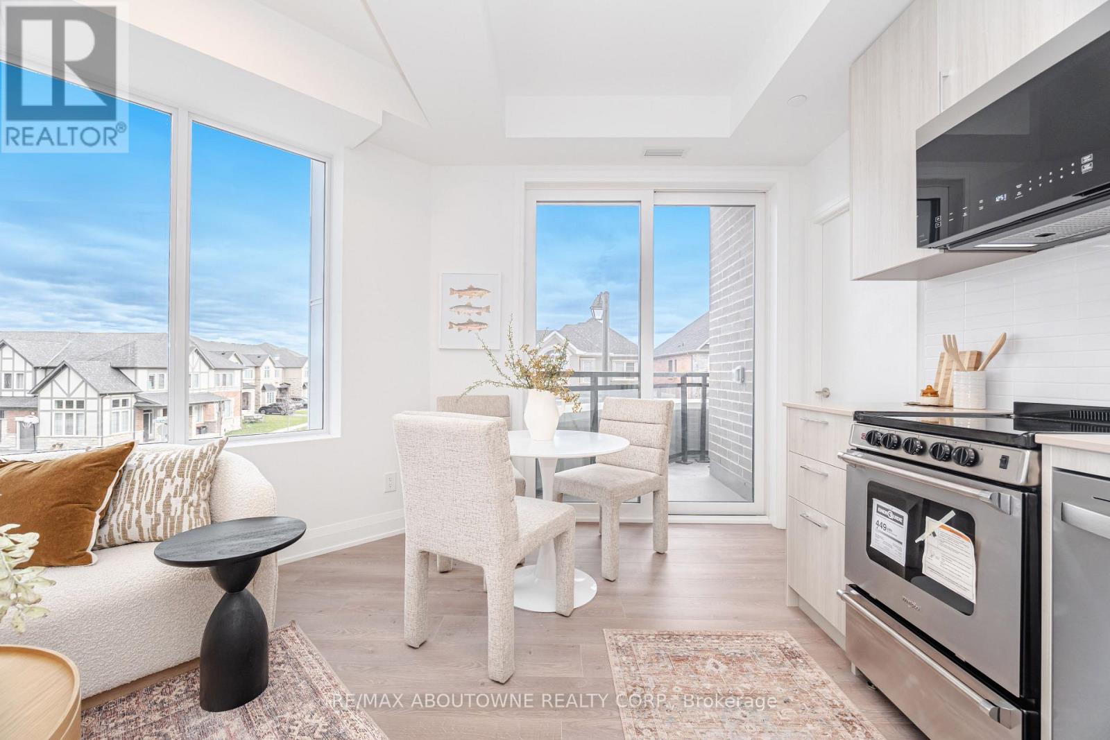 228 - 3250 Carding Mill Trail, Oakville, Ontario  L6M 5T3 - Photo 14 - W12848928