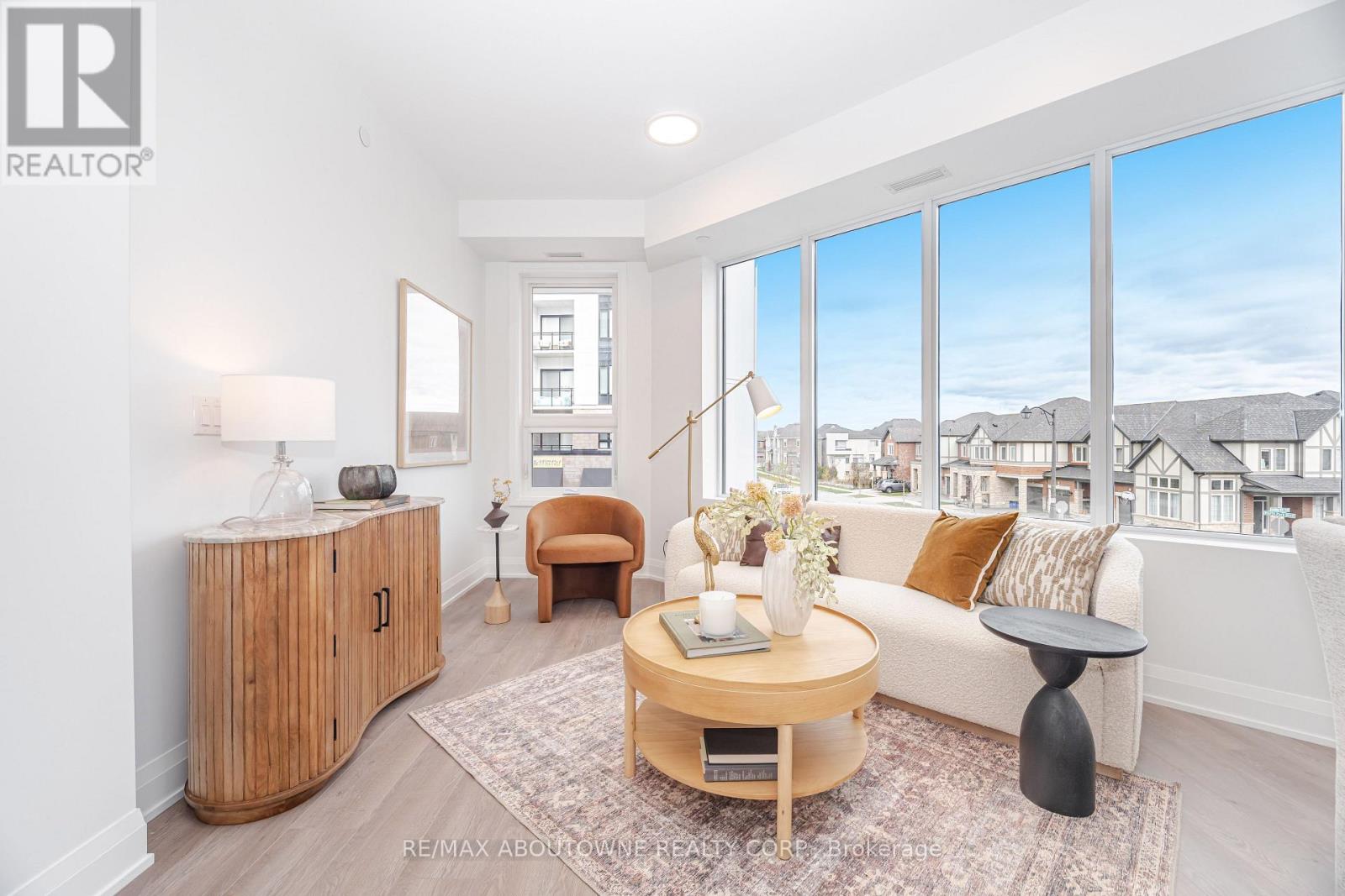 228 - 3250 Carding Mill Trail, Oakville, Ontario  L6M 5T3 - Photo 15 - W12848928