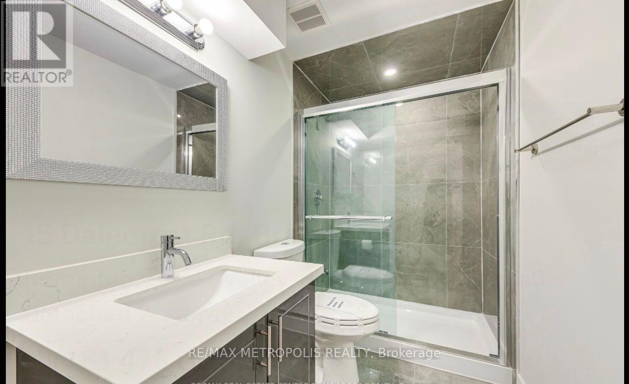 Bsmt - 15 Dalecrest Road, Brampton, Ontario  L6X 5N3 - Photo 5 - W12849018