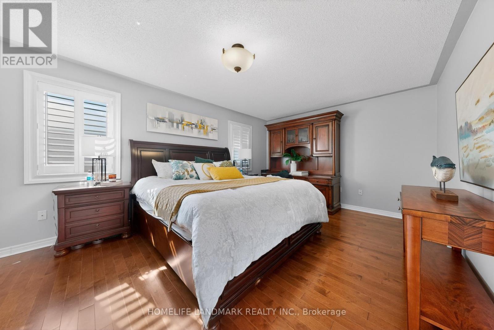 552 Morning Dove Drive, Oakville, Ontario  L6H 7L3 - Photo 20 - W12849034