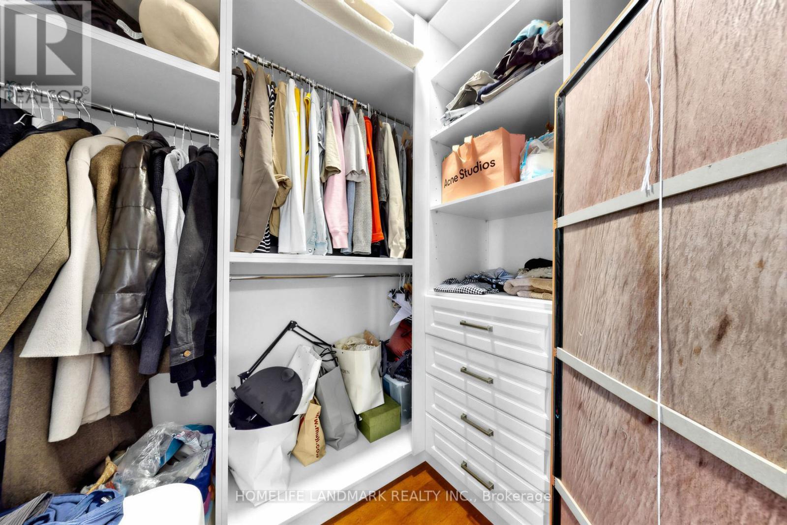 552 Morning Dove Drive, Oakville, Ontario  L6H 7L3 - Photo 23 - W12849034