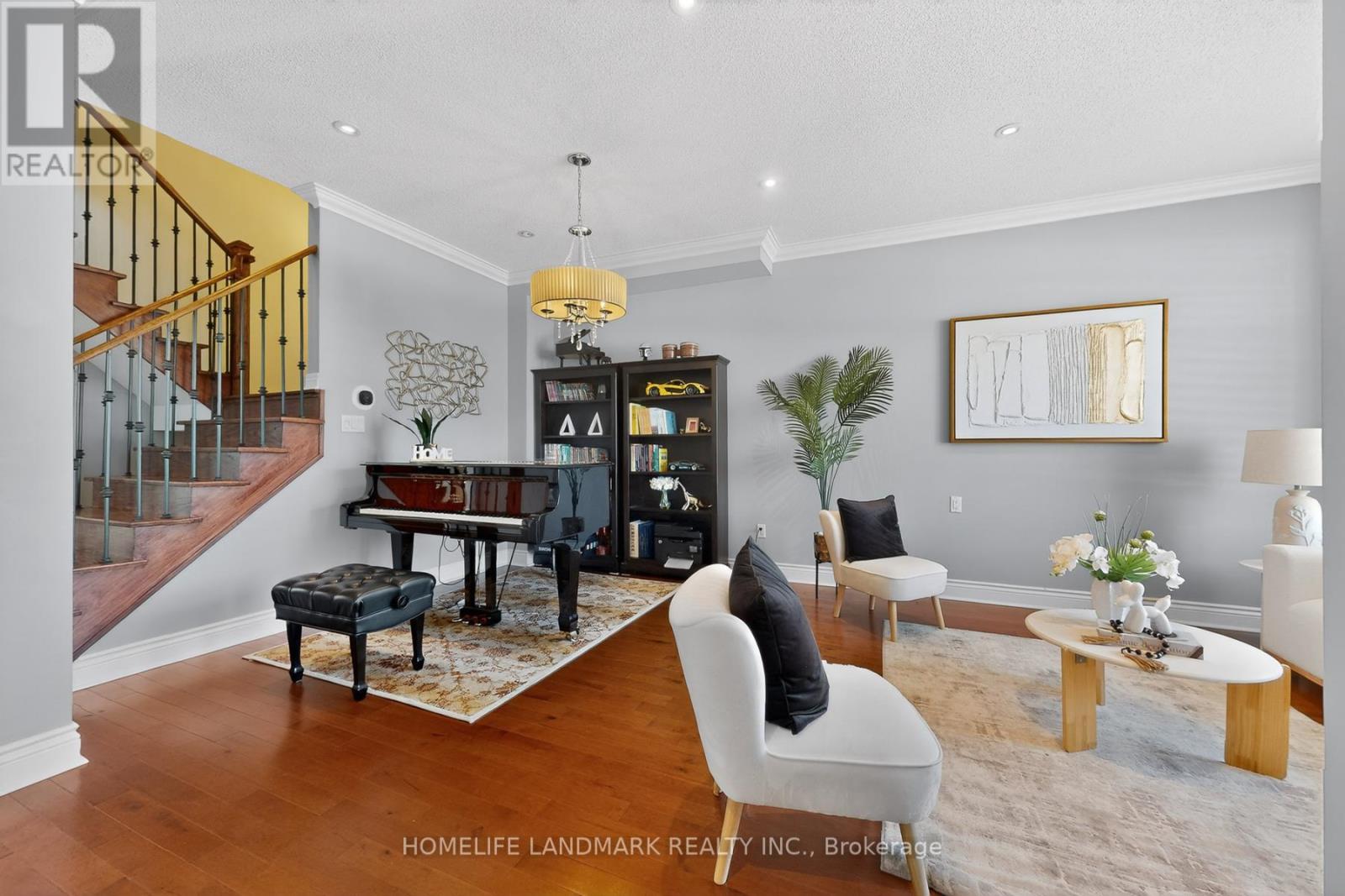 552 Morning Dove Drive, Oakville, Ontario  L6H 7L3 - Photo 7 - W12849034