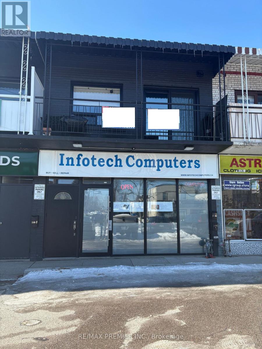 2892 DUFFERIN STREET, Toronto, Ontario