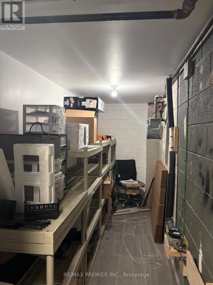 2892 Dufferin Street, Toronto, Ontario  M6B 3S6 - Photo 5 - W12849042