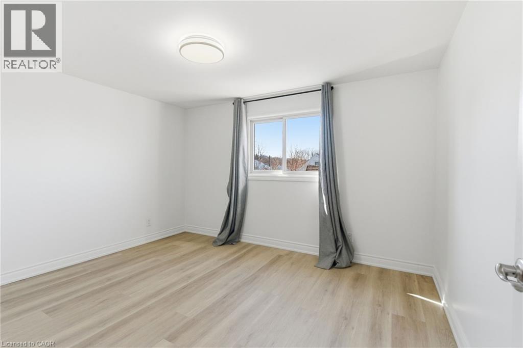 216 Walter Avenue S, Hamilton, Ontario  L8K 3L4 - Photo 21 - 40809812