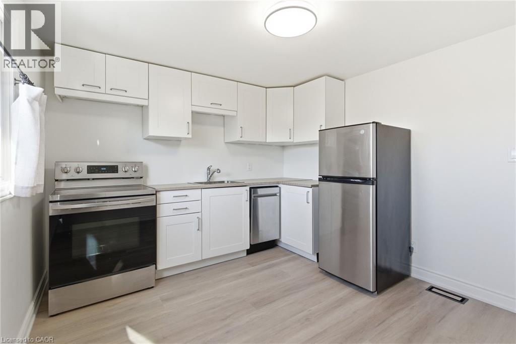 216 Walter Avenue S, Hamilton, Ontario  L8K 3L4 - Photo 24 - 40809812