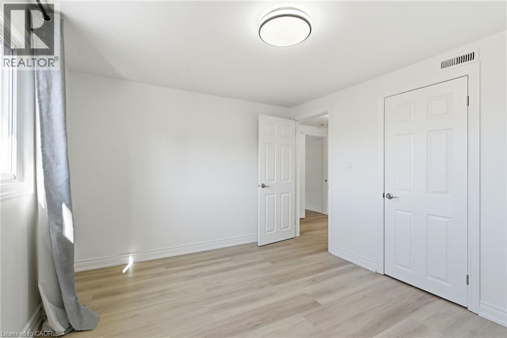 216 Walter Avenue S, Hamilton, Ontario  L8K 3L4 - Photo 23 - 40809812