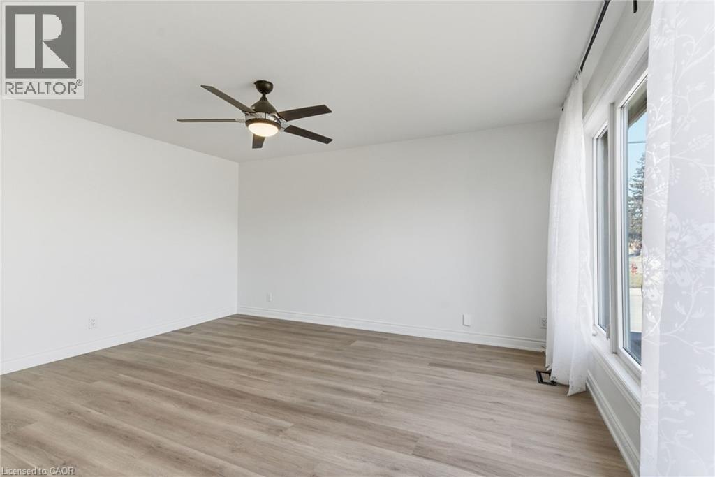 216 Walter Avenue S, Hamilton, Ontario  L8K 3L4 - Photo 4 - 40809812