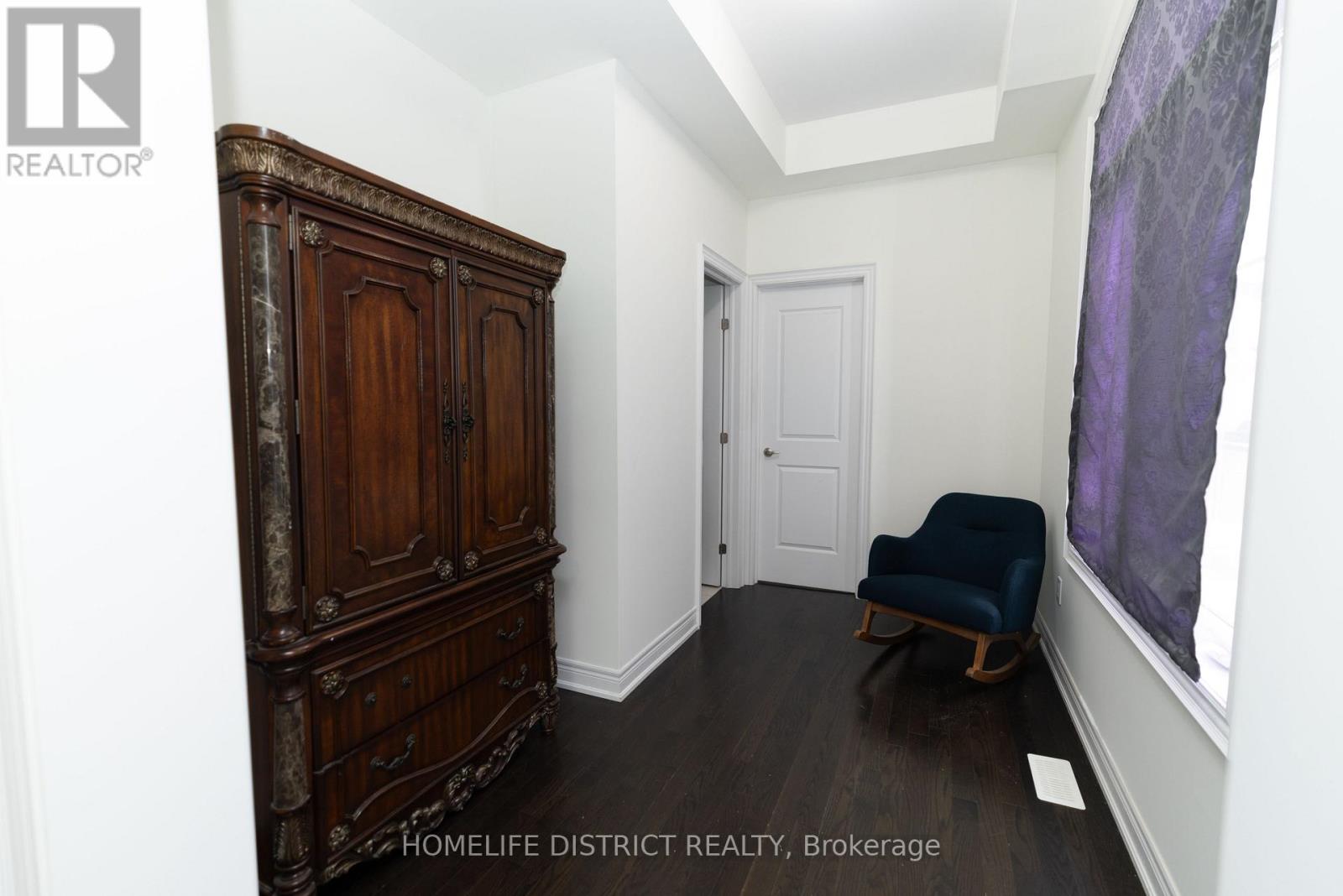 210 Cannes Avenue, Vaughan, Ontario  L4H 3X2 - Photo 25 - N12824984