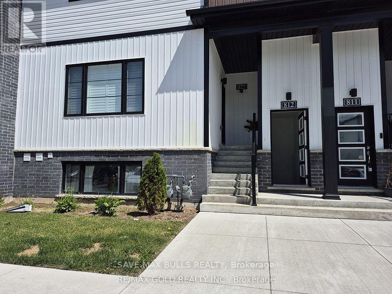 812 - 4263 FOURTH AVENUE, Niagara Falls, Ontario