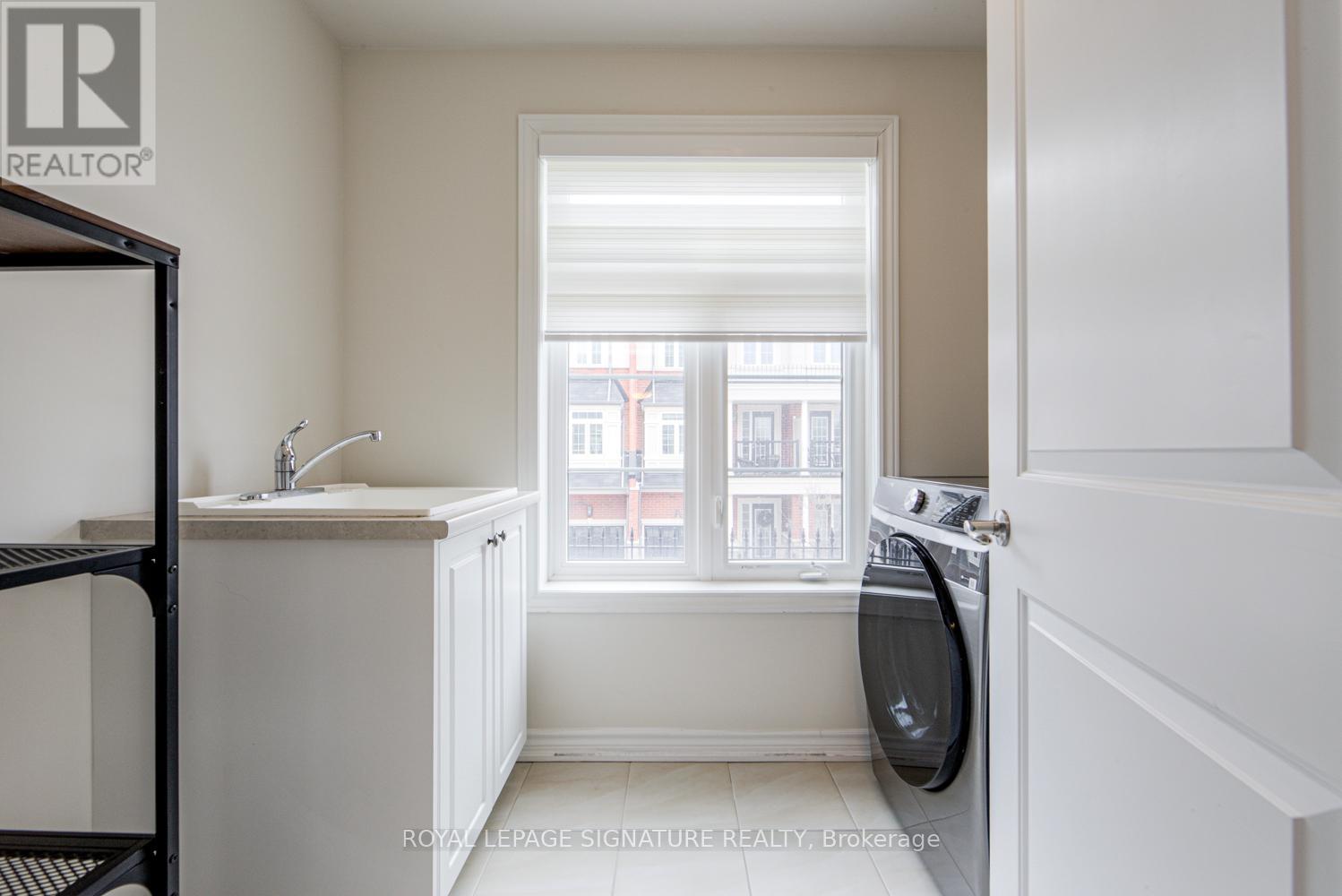 95 Borers Creek Circle, Hamilton, Ontario  L5B 1W3 - Photo 29 - X12848638